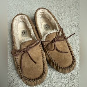 UGG Women's Tan Suede Moccasin Slippers